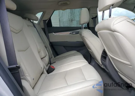 2017 Cadillac Xt5 Luxury z USA, uszkodzony, nr VIN 1GYKNDRS3HZ313101